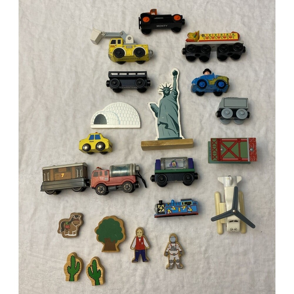 Vintage Thomas The Tank Engine Trains Car and Figure Lot Some HTF Rare